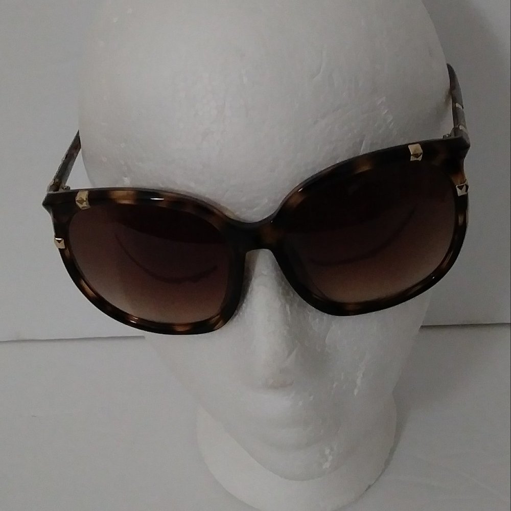 Michael Kors Oversize Tortoise Brown Sunglasses - Picture 11 of 14